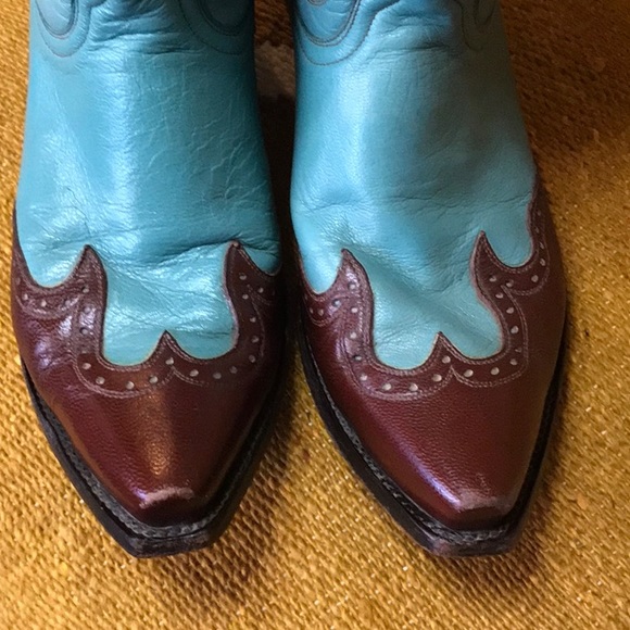 Old Gringos size 8 Turquoise - Picture 3 of 14